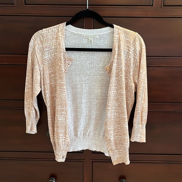 Banana Republic Cardigan Button Down 3/4 Sleeve Size Petite M NWOT - Picture 12 of 13